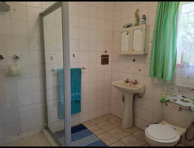 4 BEDROOM HOUSE FOR SALE IN UNITAS PARK